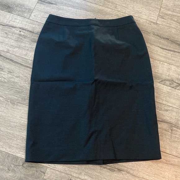 Emerald Houndstooth Hugo Boss Skirt - Picture 1 of 7